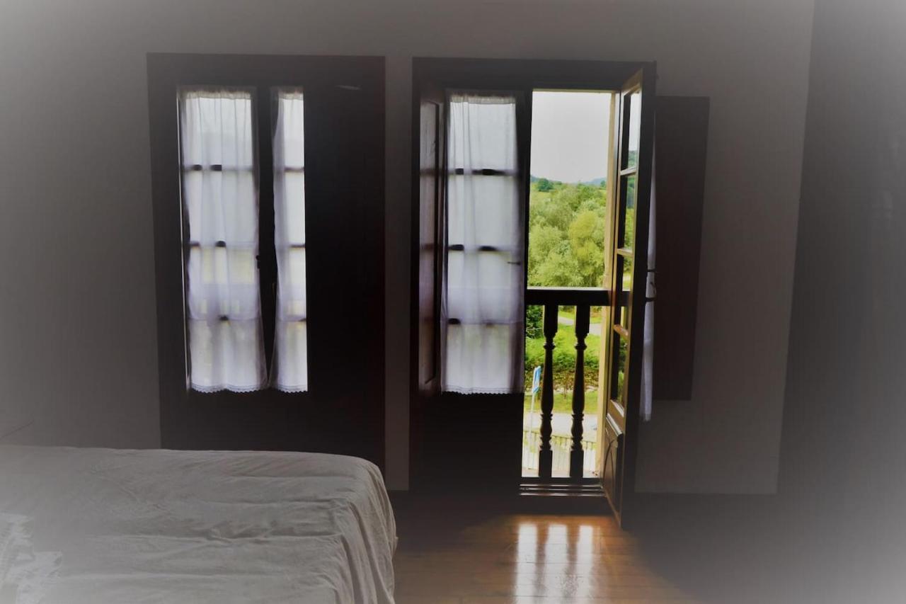 La Casina Del Carril Villa Colunga Ngoại thất bức ảnh